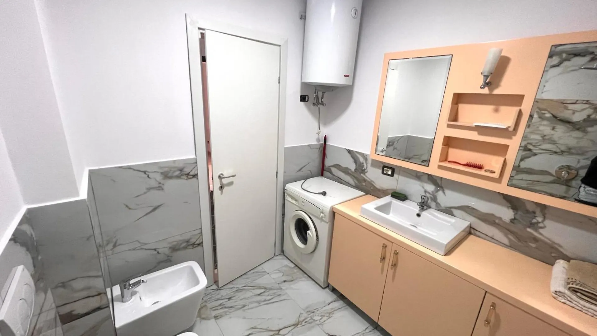 Sea View Apartment Durrës 阿尔巴尼亚