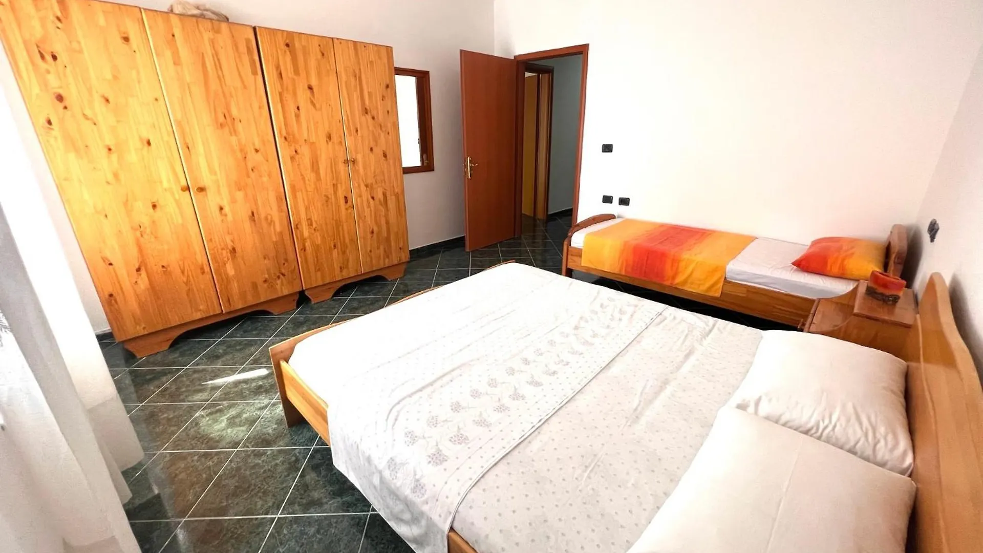 Sea View Apartment Durrës