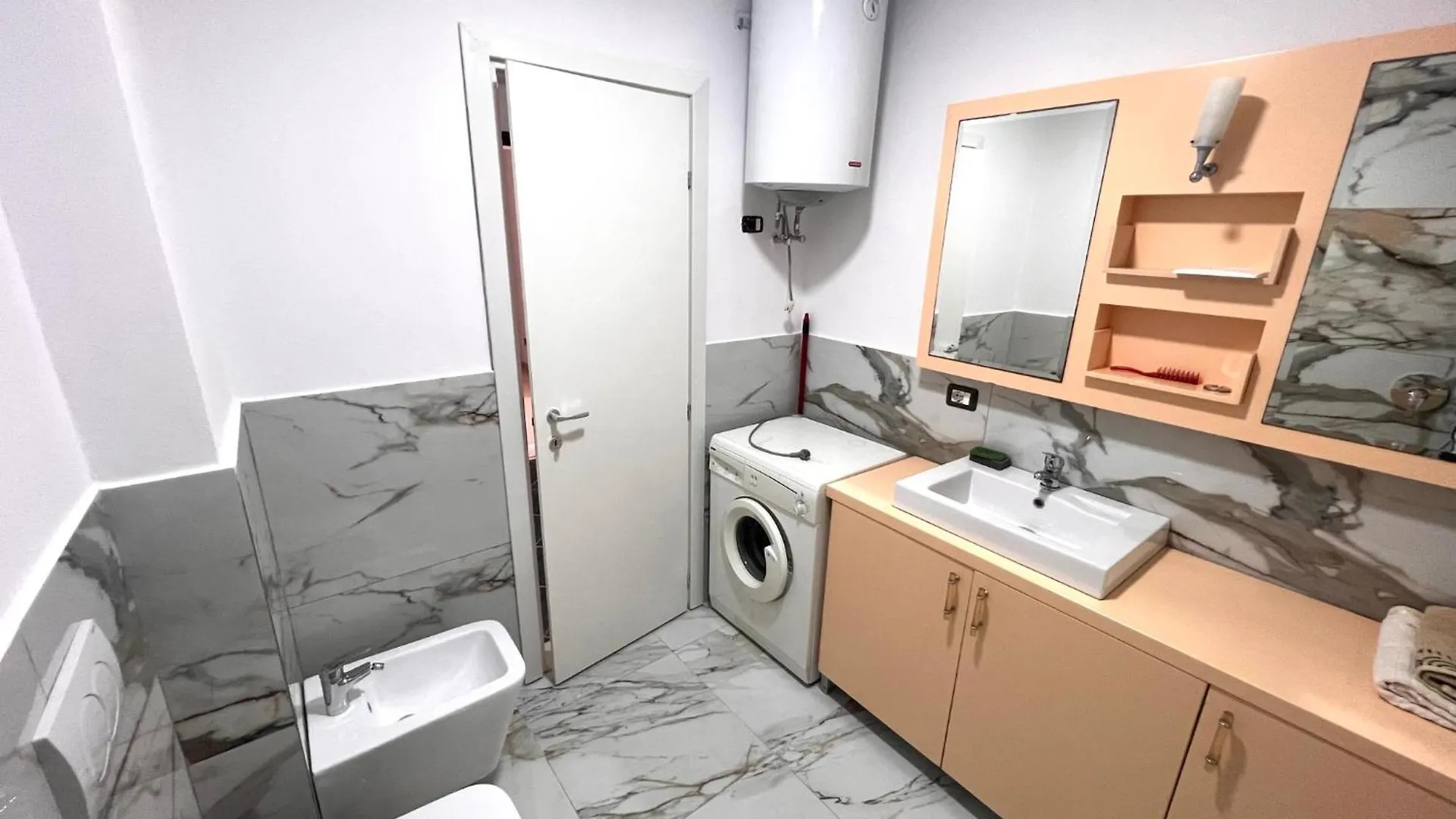 Sea View Apartment Durrës